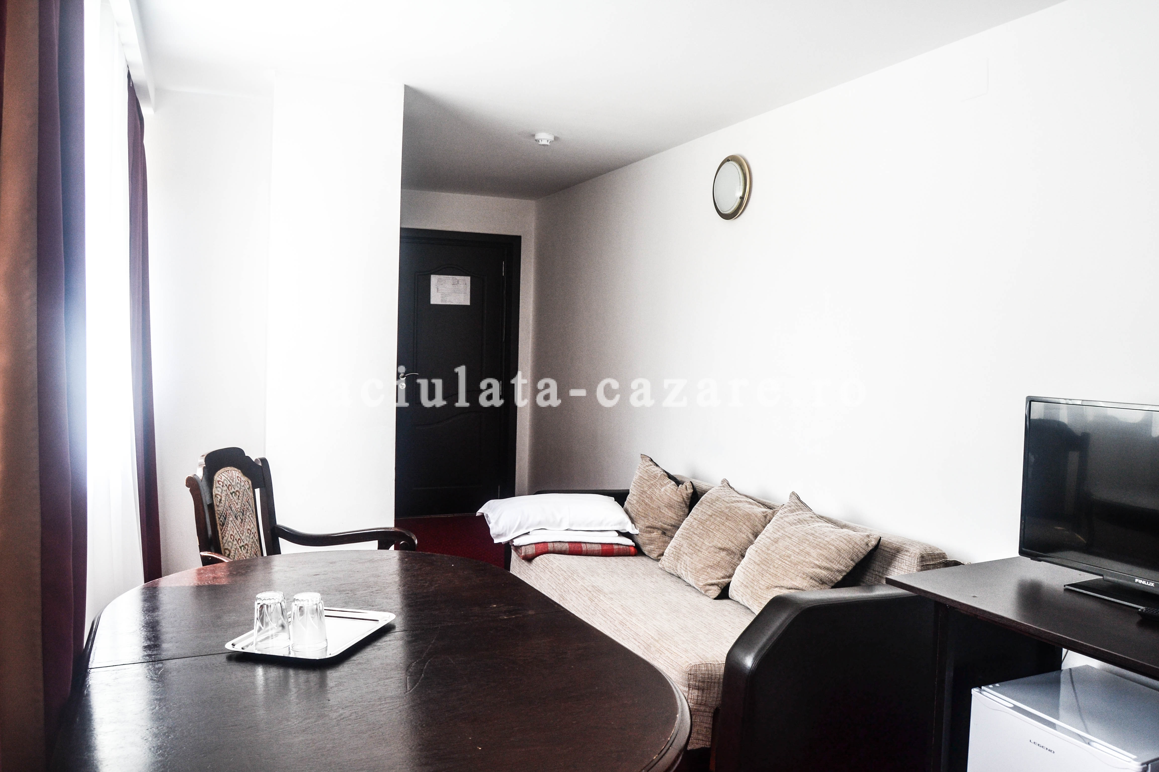 cazare hotel oltul caciulata